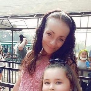 Meet your Posher, Lynette